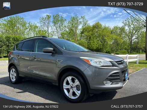 Used 2014 Ford Escape SE w/ Equipment Group 201A AWD/4WD image 1