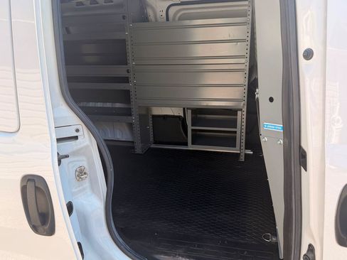 Used 2018 RAM ProMaster City Tradesman SLT FWD image 22