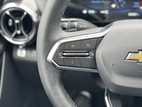 Certified 2025 Chevrolet Equinox LT image 24