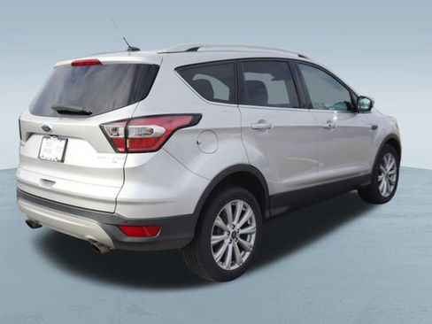 Used 2017 Ford Escape Titanium image 8