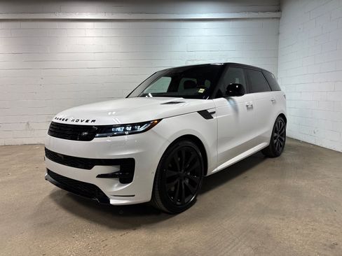 New 2026 Land Rover Range Rover Sport Dynamic SE AWD/4WD image 1