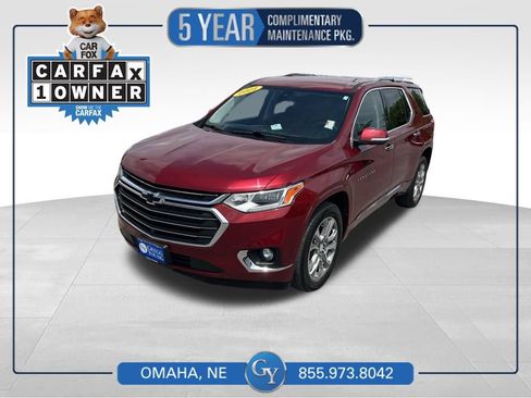Used 2021 Chevrolet Traverse Premier AWD/4WD image 1