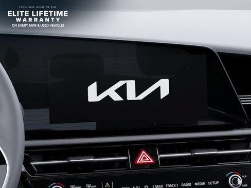 New 2026 Kia Niro EX FWD image 21