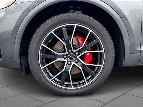 Used 2021 Audi SQ5 Premium Plus image 10