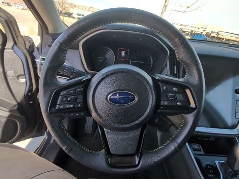 Used 2025 Subaru Outback Onyx Edition AWD/4WD image 13