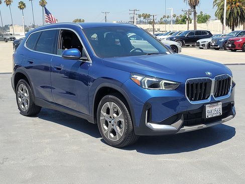 Used 2023 BMW X1 xDrive28i AWD/4WD image 4