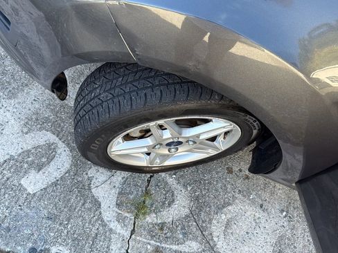 Used 2018 Ford Fiesta SE image 31