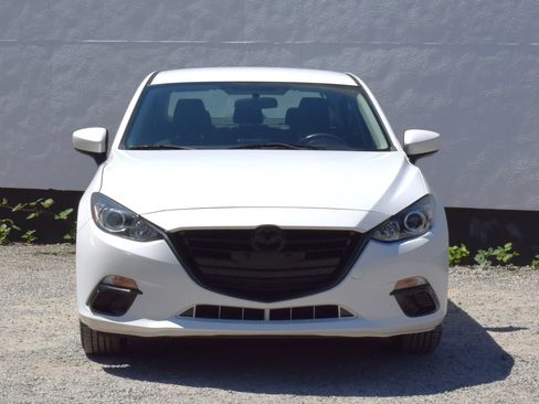 Used 2015 MAZDA MAZDA3 i Sport FWD image 2