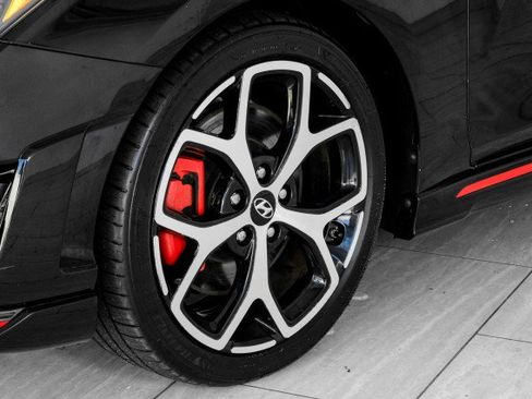 Used 2019 Hyundai Veloster N N FWD image 52
