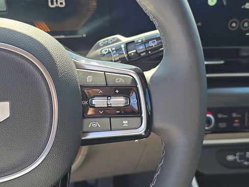 New 2026 Kia Carnival image 30