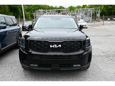 Used 2022 Kia Telluride SX w/ Nightfall Edition Package AWD/4WD image 3