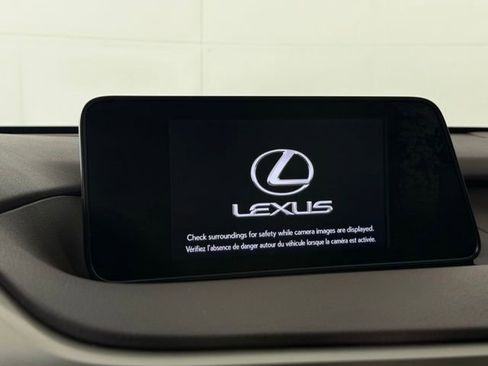 Used 2018 Lexus RX 350L 350L w/ Premium Package image 23