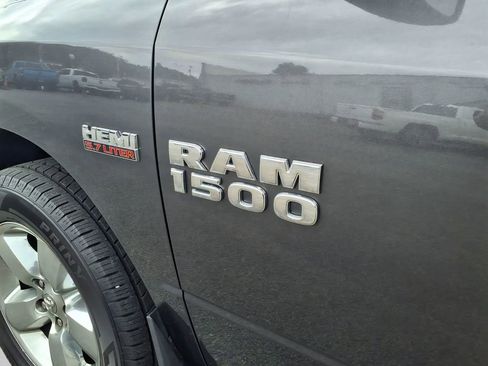 Used 2015 RAM 1500 Big Horn AWD/4WD image 9