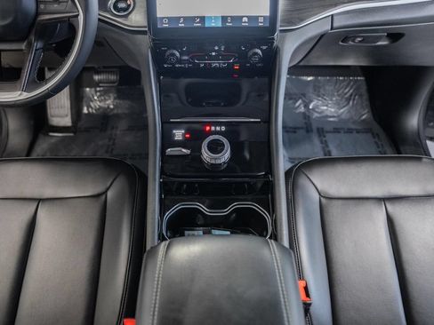 Used 2023 Jeep Grand Cherokee Limited AWD/4WD image 26