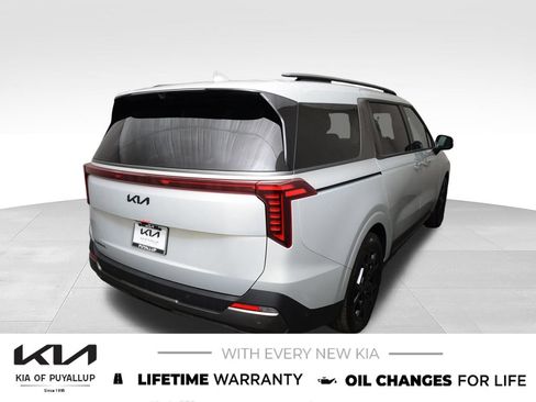 New 2026 Kia Carnival SX Prestige FWD image 5