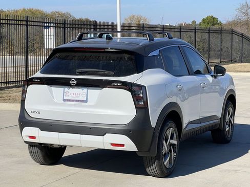 New 2026 Nissan Kicks SV w/ Cold Weather Package image 4
