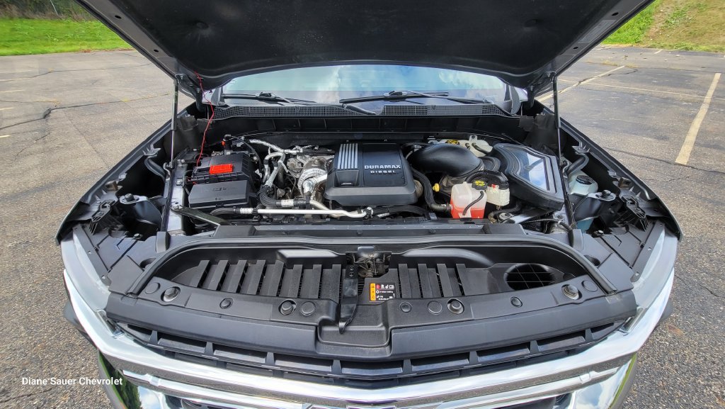 Used 2022 Chevrolet Silverado 1500 LT w/ Bed Protection Package AWD/4WD image 17