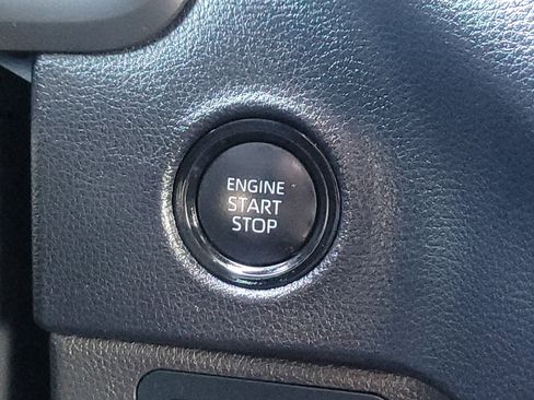 Used 2025 Toyota Tundra SR image 25