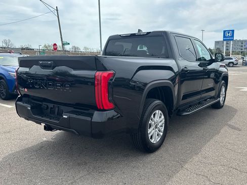 Used 2024 Toyota Tundra SR5 AWD/4WD image 8