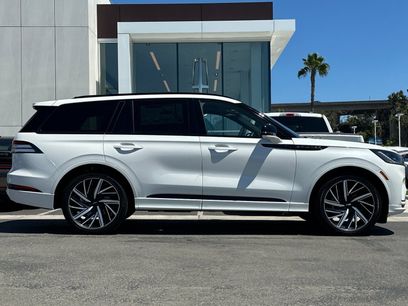 New 2026 Lincoln Aviator Black Label w/ Jet Appearance Package