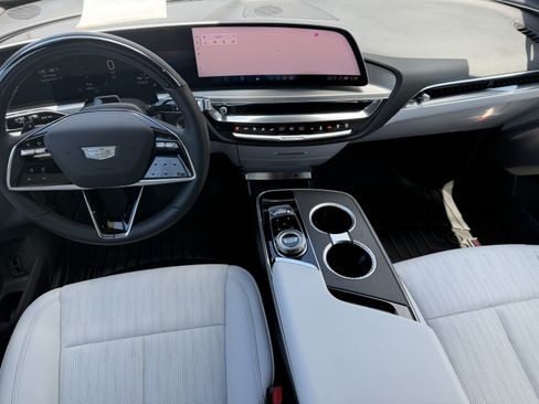 Certified 2024 Cadillac Lyriq Sport RWD image 12