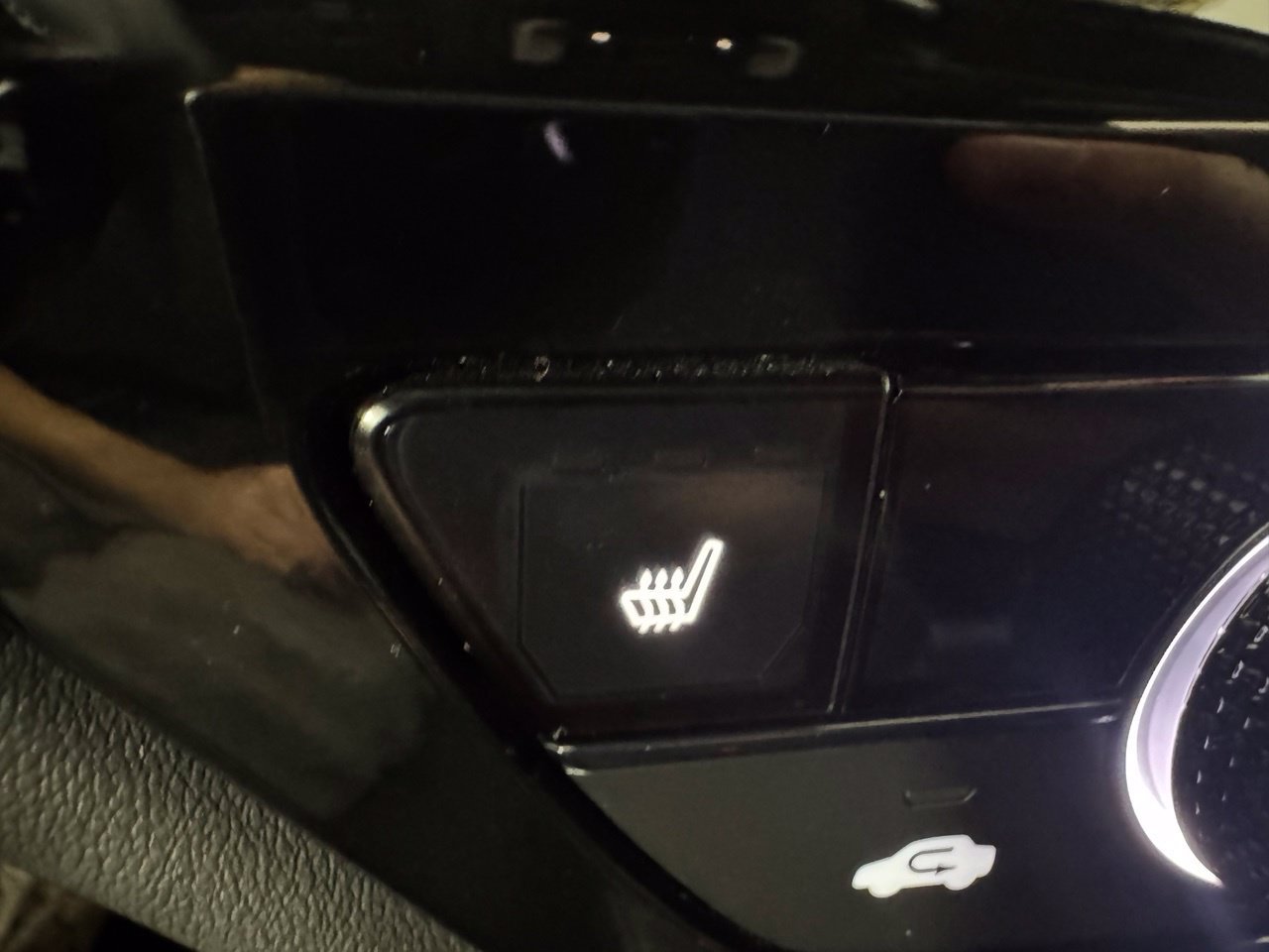 Used 2025 Honda Accord Sport image 27