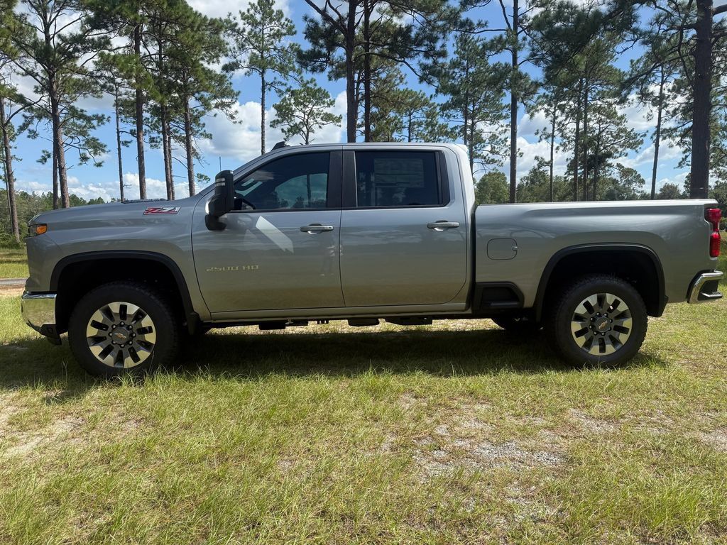 New 2026 Chevrolet Silverado 2500 LT w/ All Star Edition AWD/4WD image 2