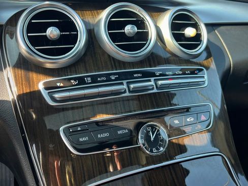 Used 2018 Mercedes-Benz C 300 Sedan image 50