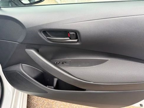 Used 2024 Toyota Corolla LE FWD image 26