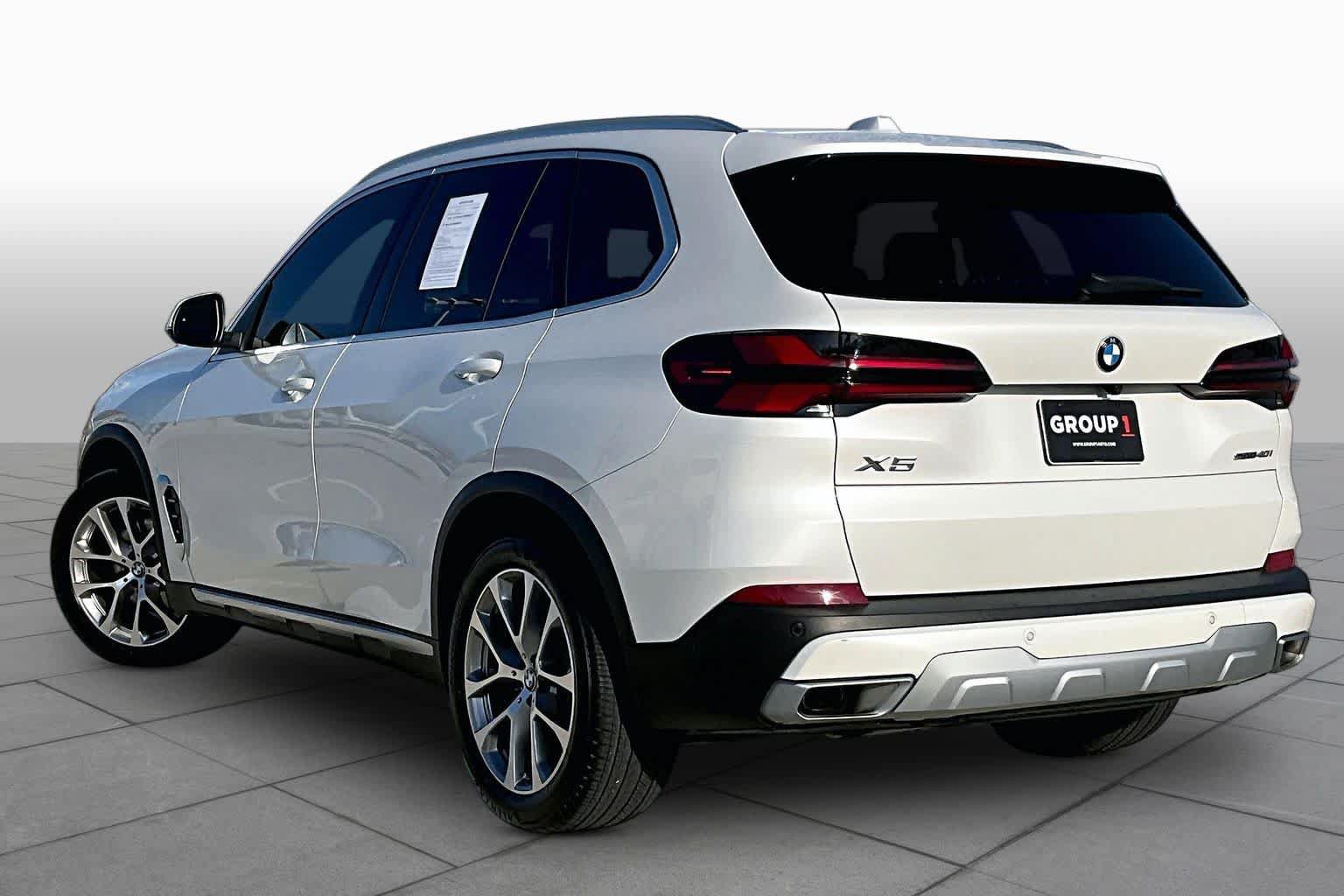 Used 2025 BMW X5 sDrive40i w/ Premium Package RWD image 11