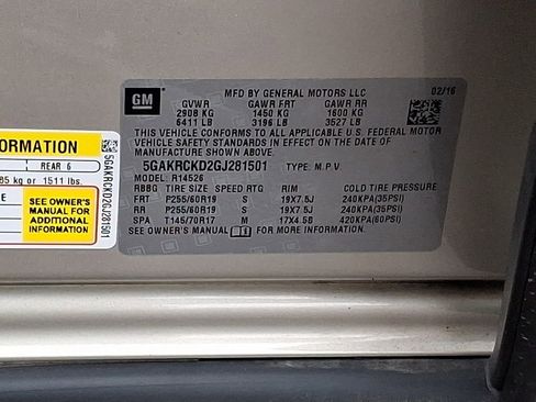 Used 2016 Buick Enclave Premium image 28