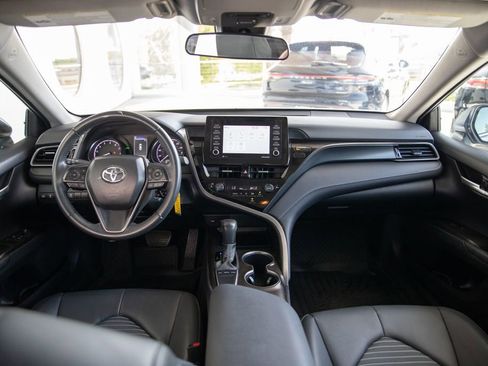 Used 2024 Toyota Camry SE FWD image 16