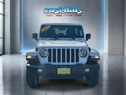 Certified 2021 Jeep Wrangler Unlimited Sahara image 7