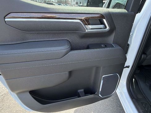 New 2026 GMC Sierra 1500 SLE image 33