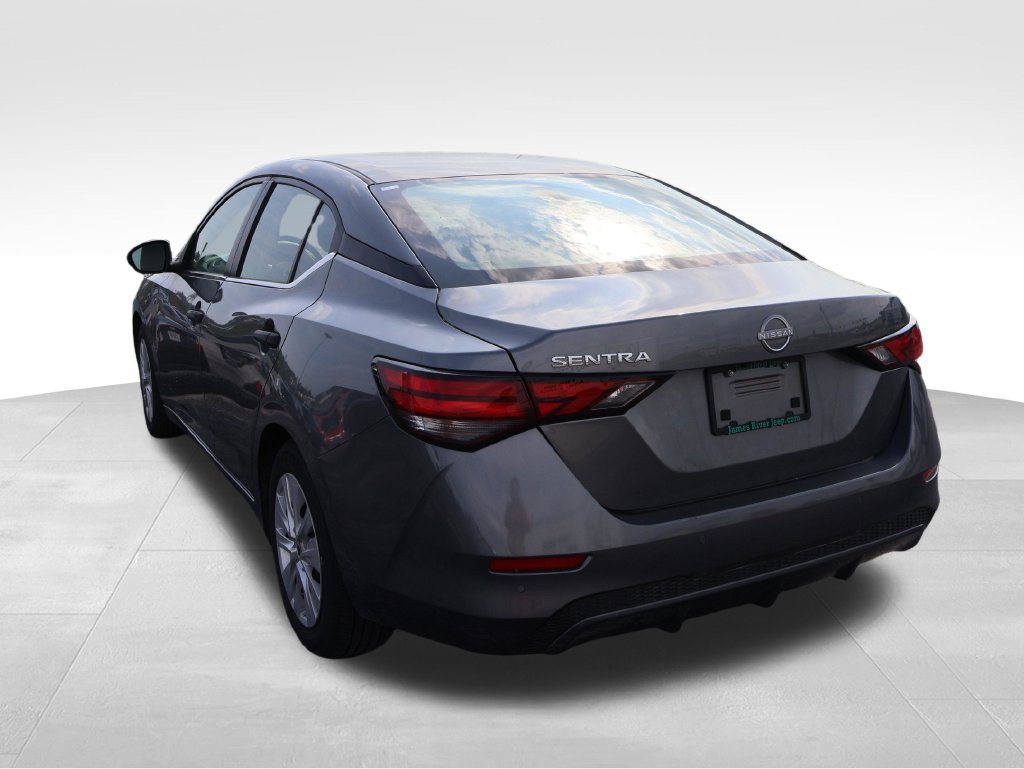 Used 2024 Nissan Sentra S FWD image 19