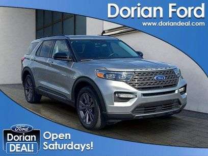 Certified 2023 Ford Explorer XLT w/ Equipment Group 202A