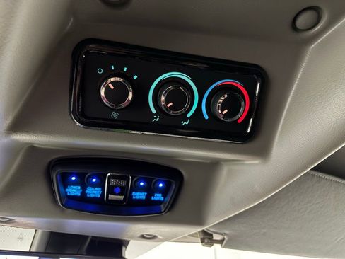 New 2025 GMC Savana 2500 Extended w/ Driver Convenience Package image 39