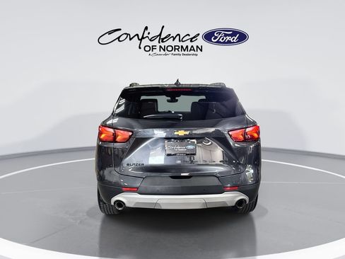 Used 2022 Chevrolet Blazer LT w/ Sound & Technology Package FWD image 7