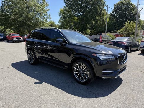 Used 2018 Volvo XC90 T6 Momentum AWD/4WD image 4