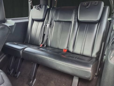 Used 2015 Lincoln Navigator L 2WD image 10