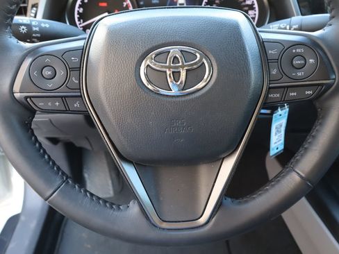 Used 2023 Toyota Camry SE AWD/4WD image 10