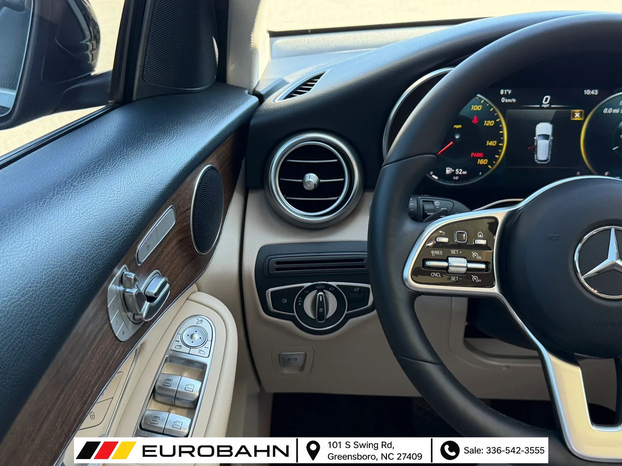 Used 2021 Mercedes-Benz GLC 300 4MATIC image 18