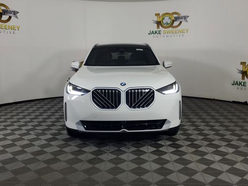 New 2025 BMW X3 xDrive30i w/ Premium Package image 2