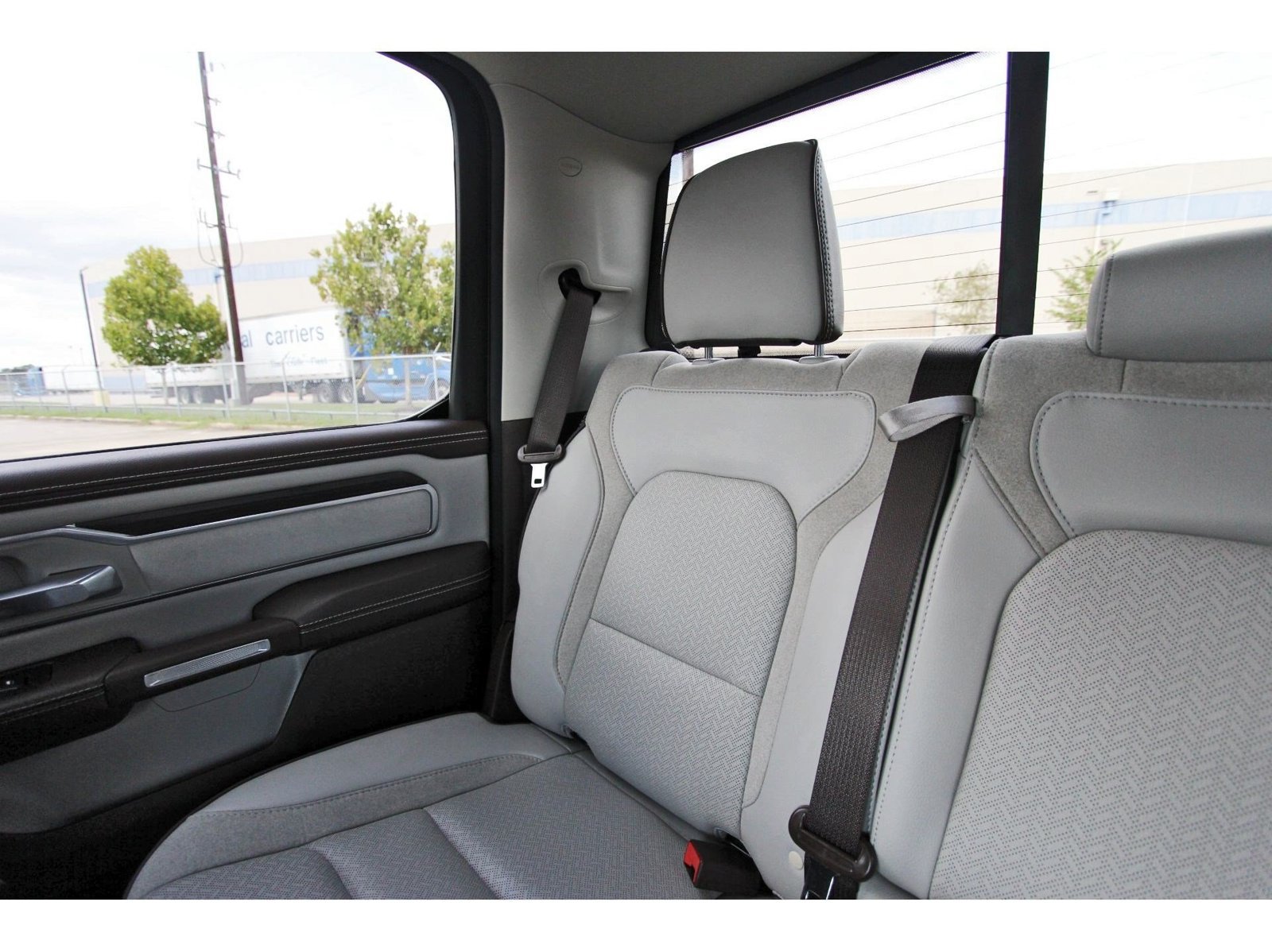 Used 2025 RAM 1500 Laramie w/ Bed Utility Group AWD/4WD image 14