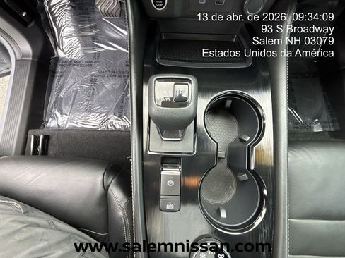 Certified 2023 Nissan Rogue SL w/ SL Premium Package image 6