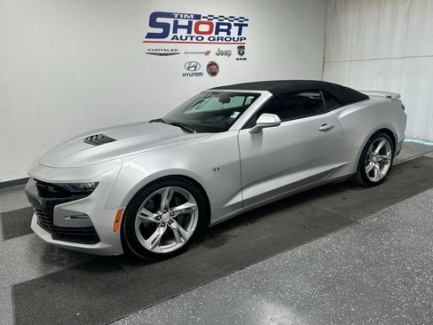 Used 2019 Chevrolet Camaro SS image 1