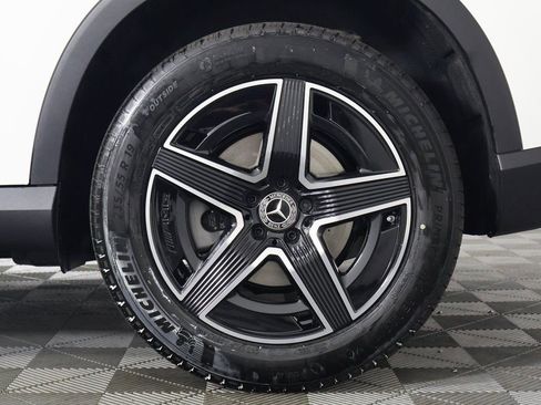 New 2026 Mercedes-Benz GLC 300 image 10