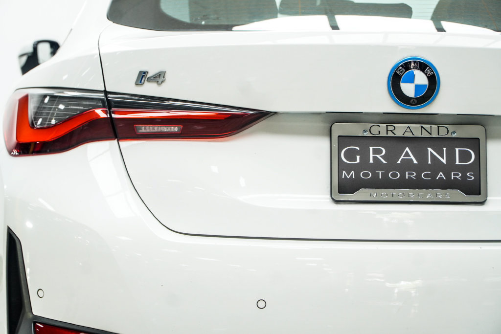 Used 2023 BMW i4 eDrive40 w/ Premium Package RWD image 18