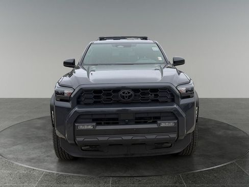 Used 2025 Toyota 4Runner TRD Off-Road AWD/4WD image 2