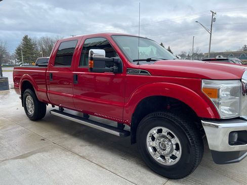 Used 2015 Ford F250 XLT w/ XLT Premium Package image 8